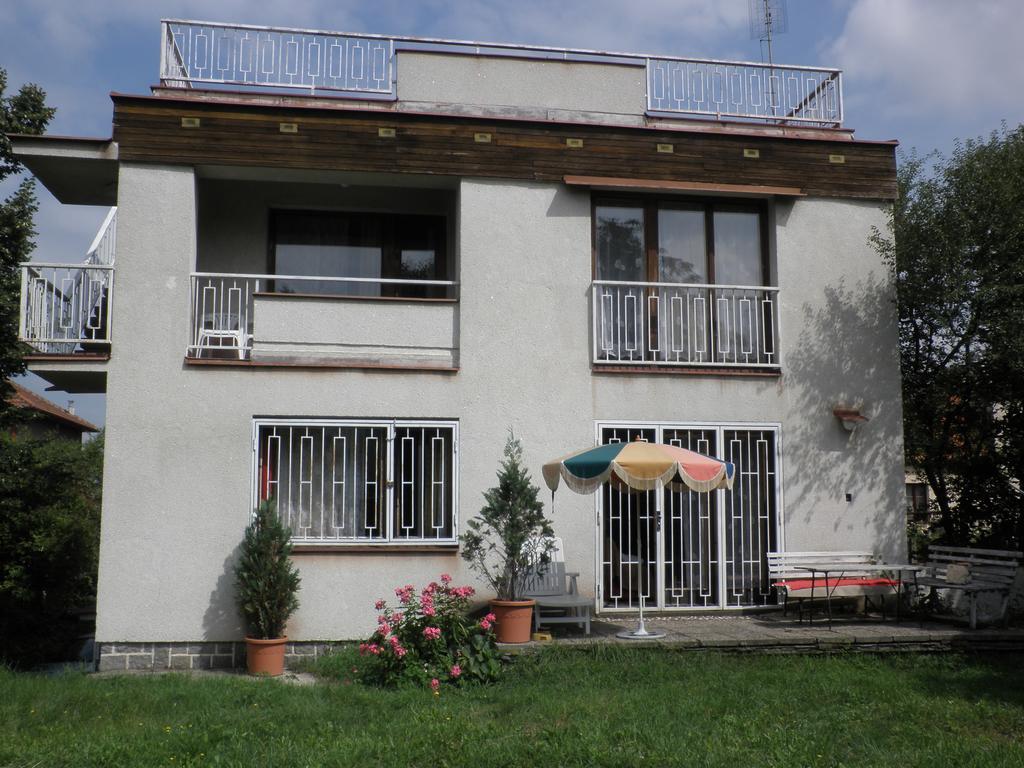 Pension Arcadia Прага Номер фото